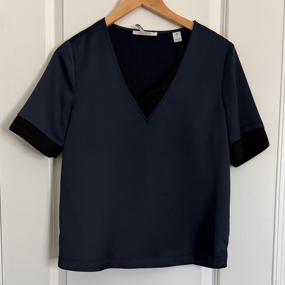 Scotch & Soda Dark Blue V-Neck Short Sleeve Top with Black Detailing